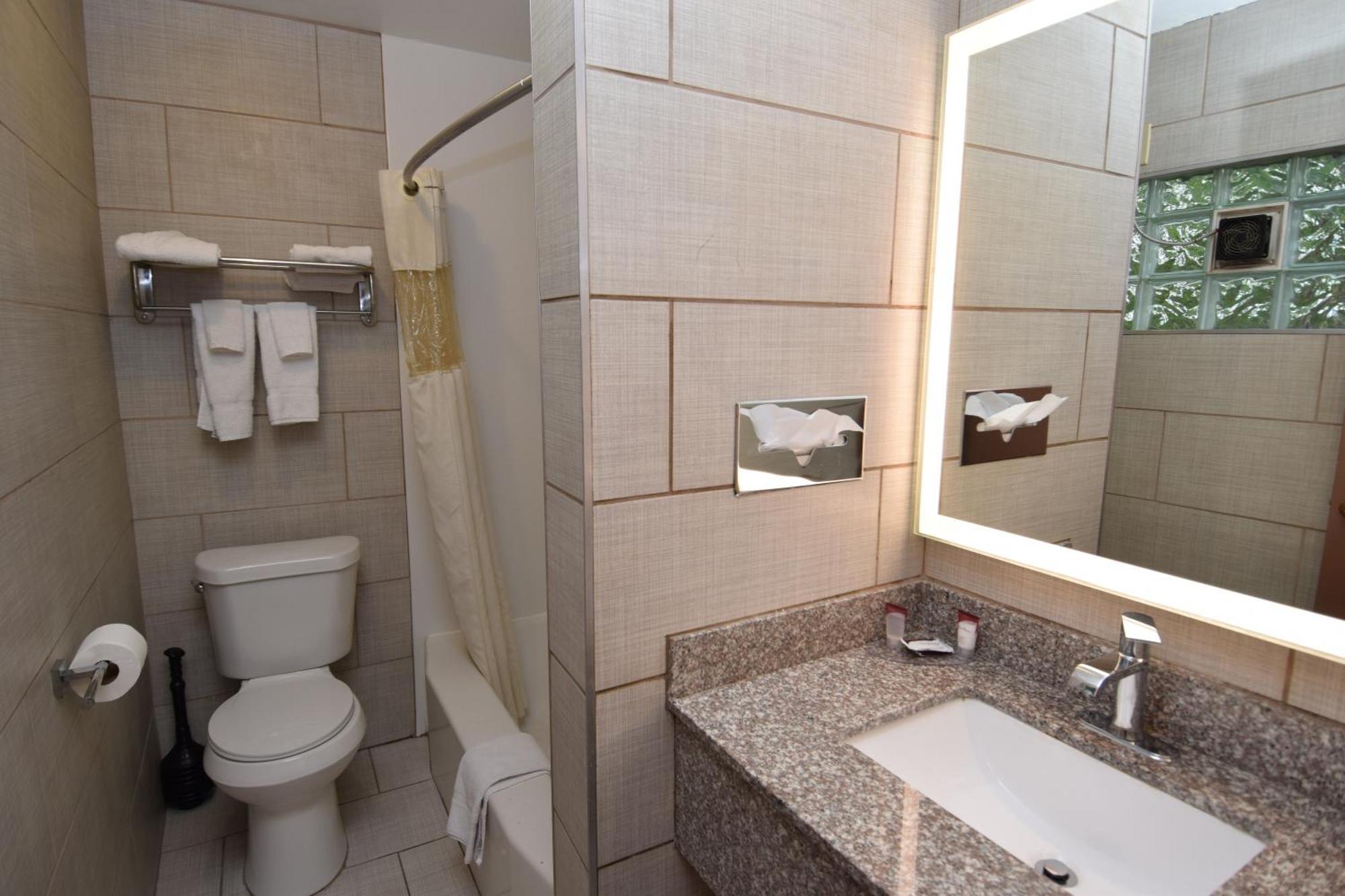 University Manor Inn Μπάφαλο Εξωτερικό φωτογραφία
